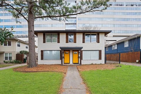 Photo of 2105 Sheridan St St, Houston, TX 77030 (MLS # 96342598)