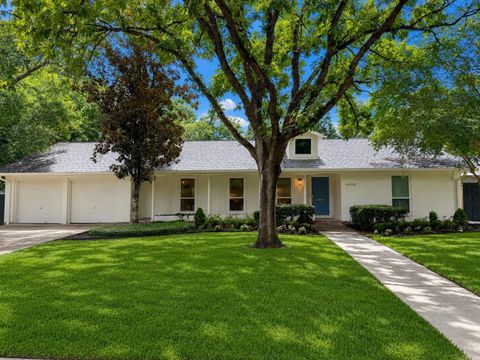 Photo of 4606 Waynesboro Drive, Houston, TX 77035 (MLS # 40605751)