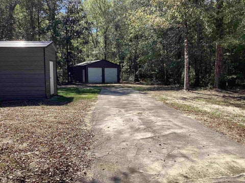 Photo of 658 County Road 150, Jasper, TX 75951 (MLS # 96327624)