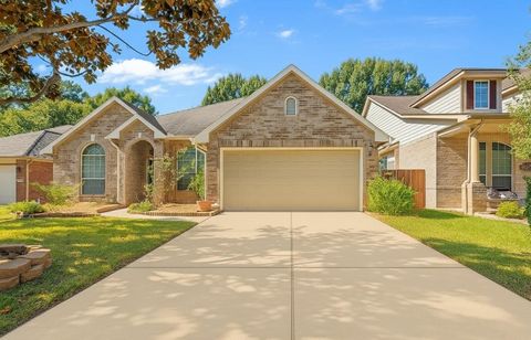 Photo of 13415 Highland Park Court, Houston, TX 77070 (MLS # 17869504)