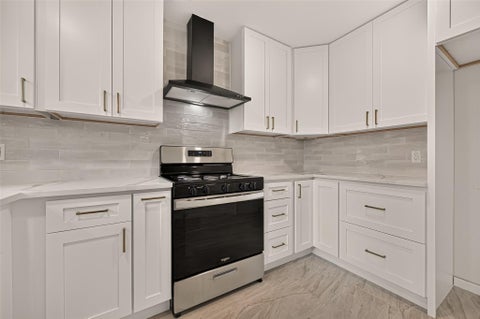 Photo of 23 Lazy Morning Place, The Woodlands, TX 77381 (MLS # 44782165)