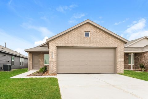 Photo of 10812 Bird Of Paradise Lane, Houston, TX 77016 (MLS # 46724587)