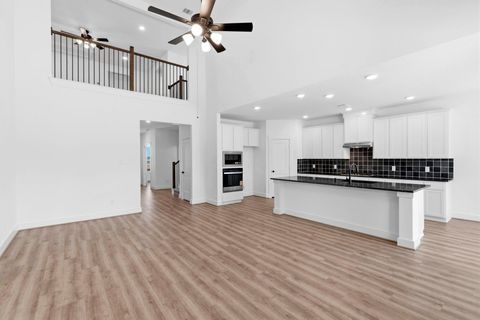 Homes For Sale - 361 Covey Lane<br/> Sealy, TX 77474