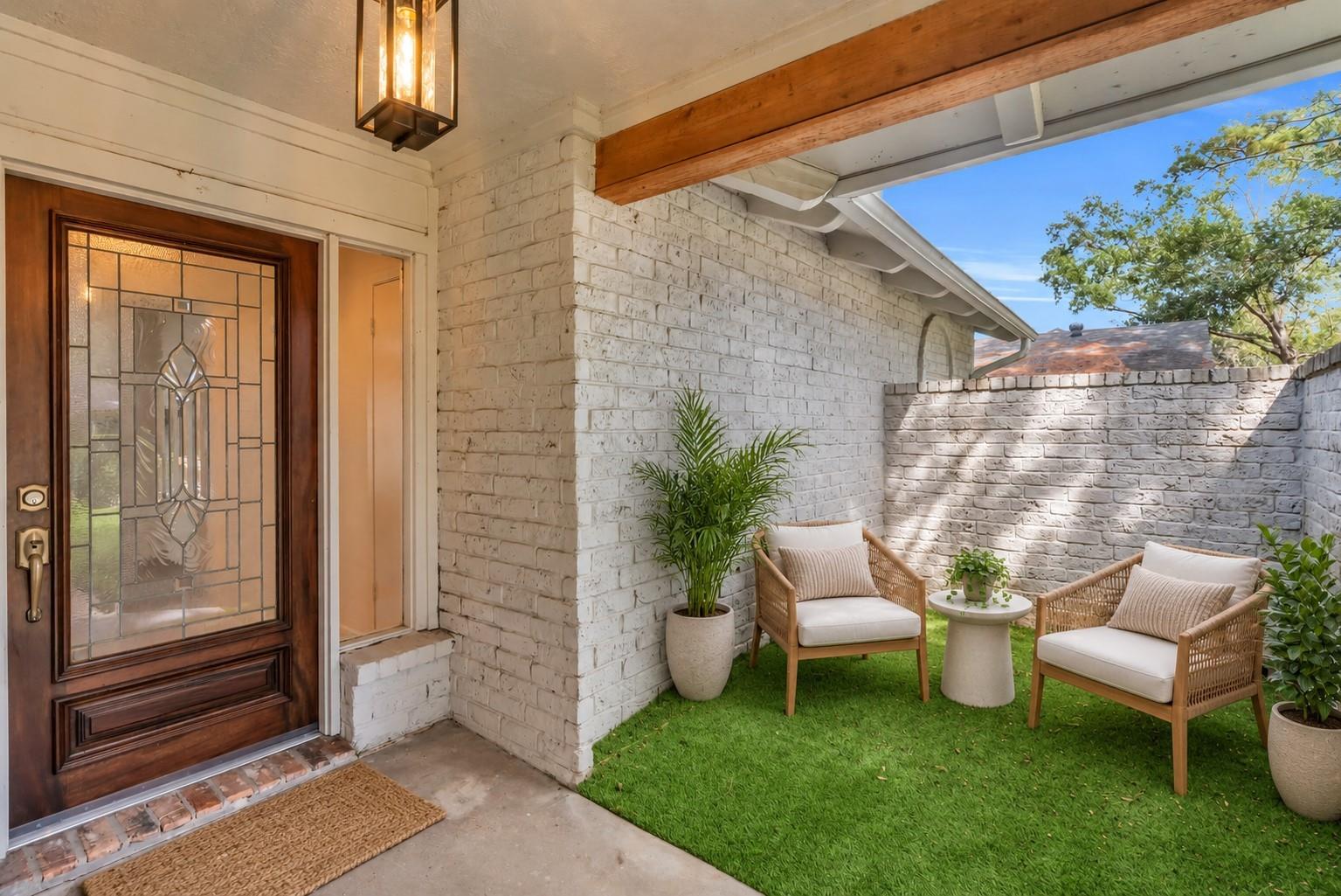 11418 Valley Stream Drive