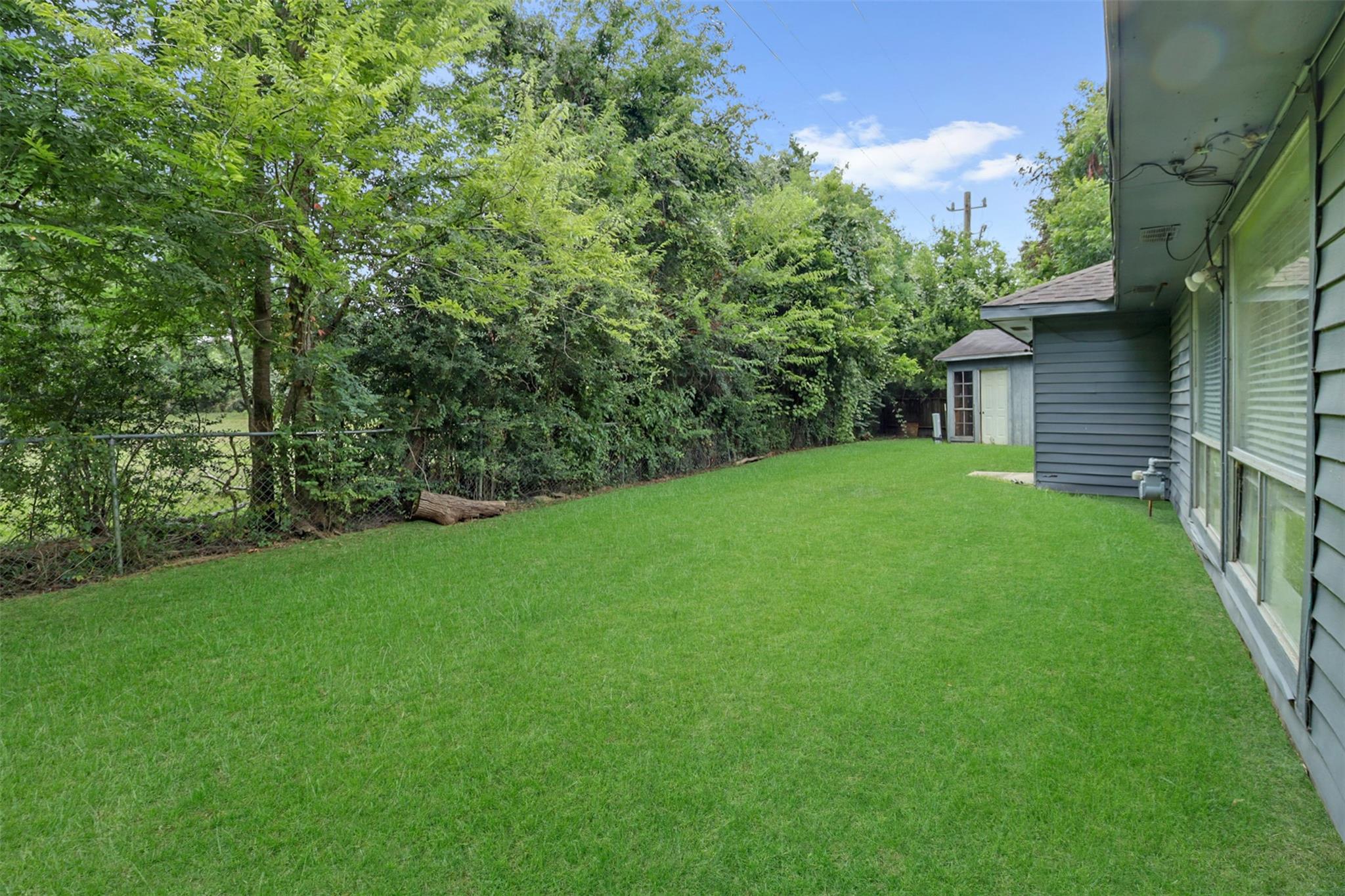 4205 Lariat Drive