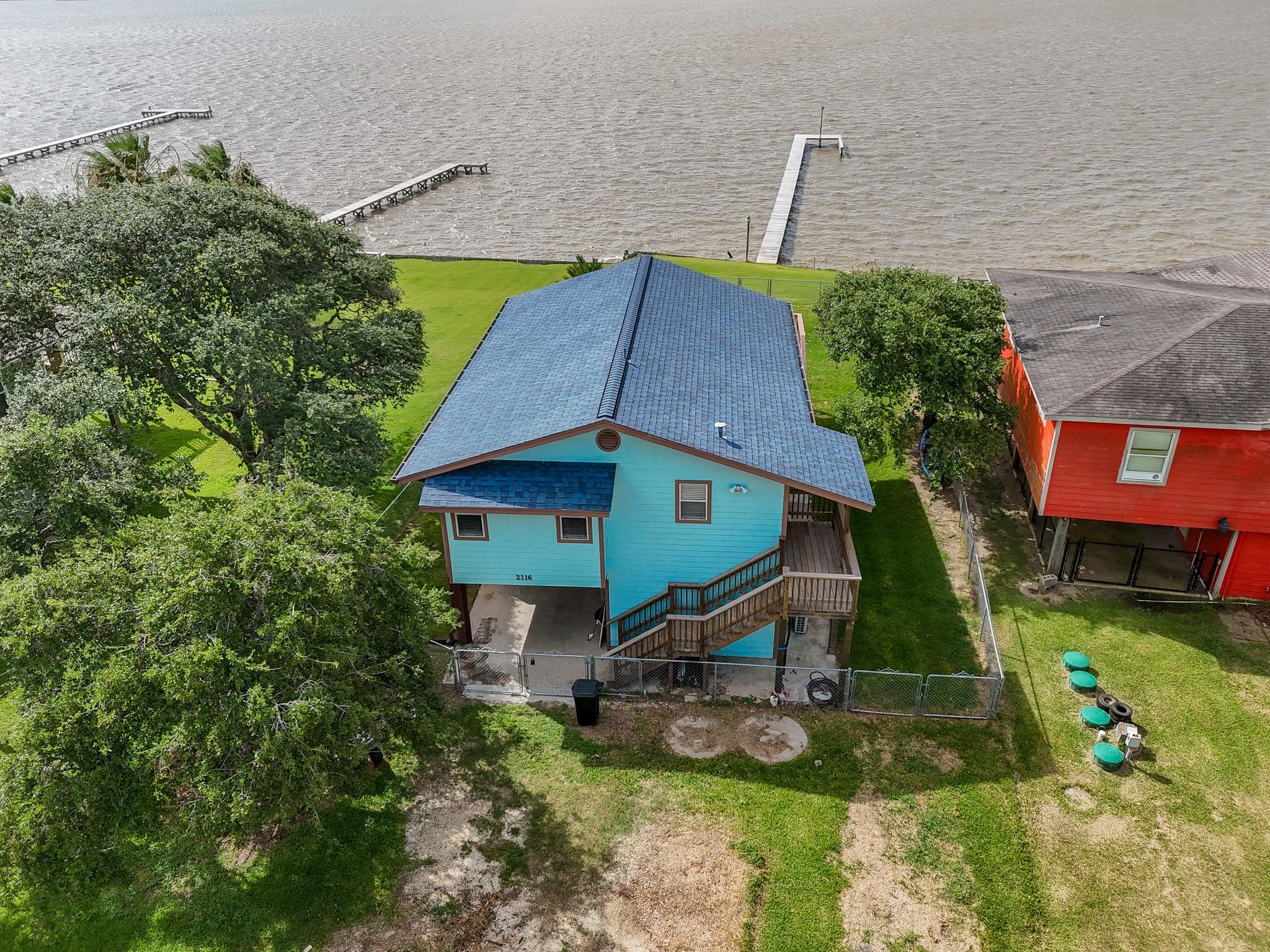 2116 W Bayshore Drive