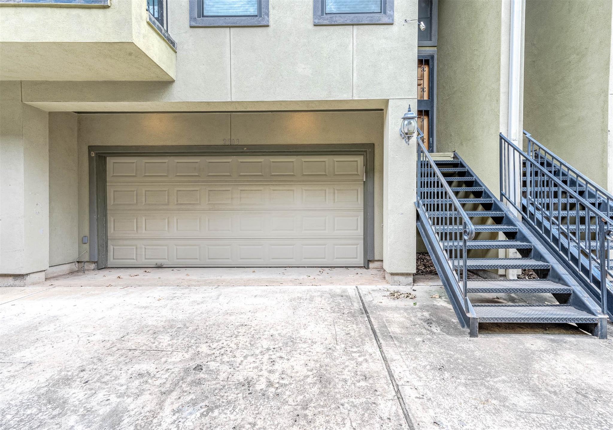 2503 Dallas Street