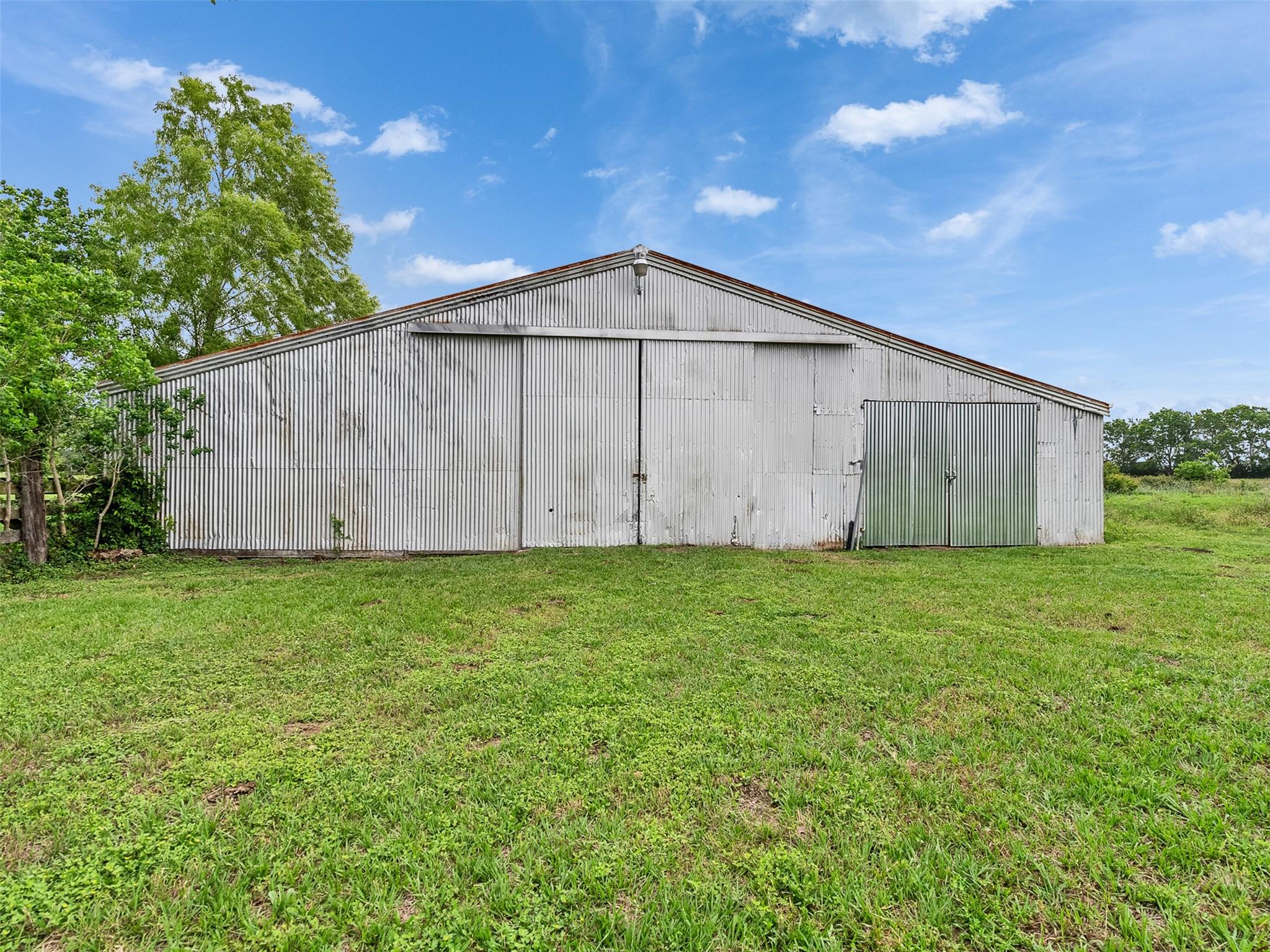 2100 Pine Knoll Road