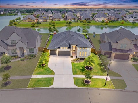 Photo of 440 Stratus View Court, Katy, TX 77493 (MLS # 38239039)