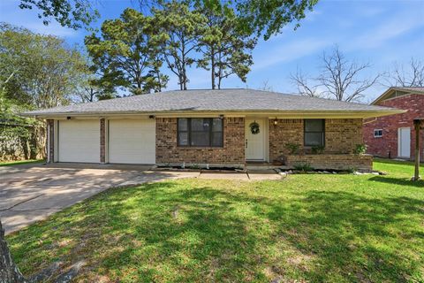 Photo of 308 Moody Avenue, League City, TX 77573 (MLS # 23848985)