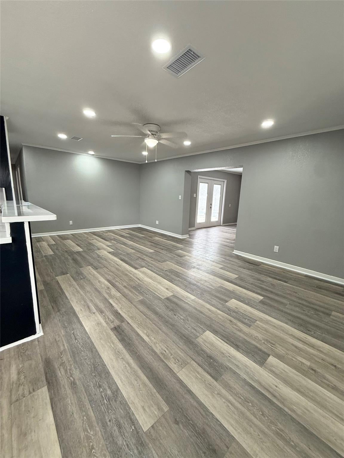 3808 Holly Glen