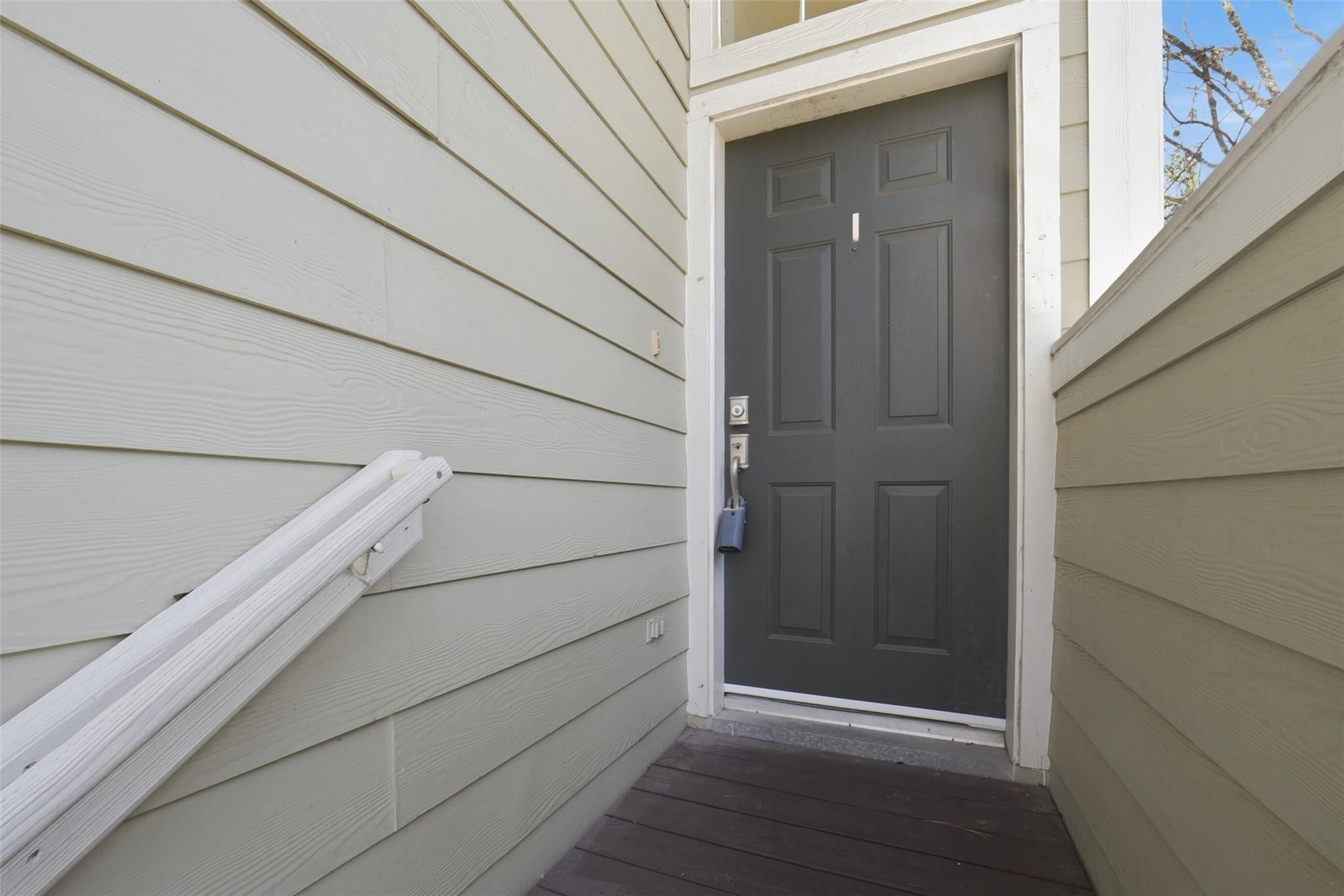 79 N Walden Elms Circle