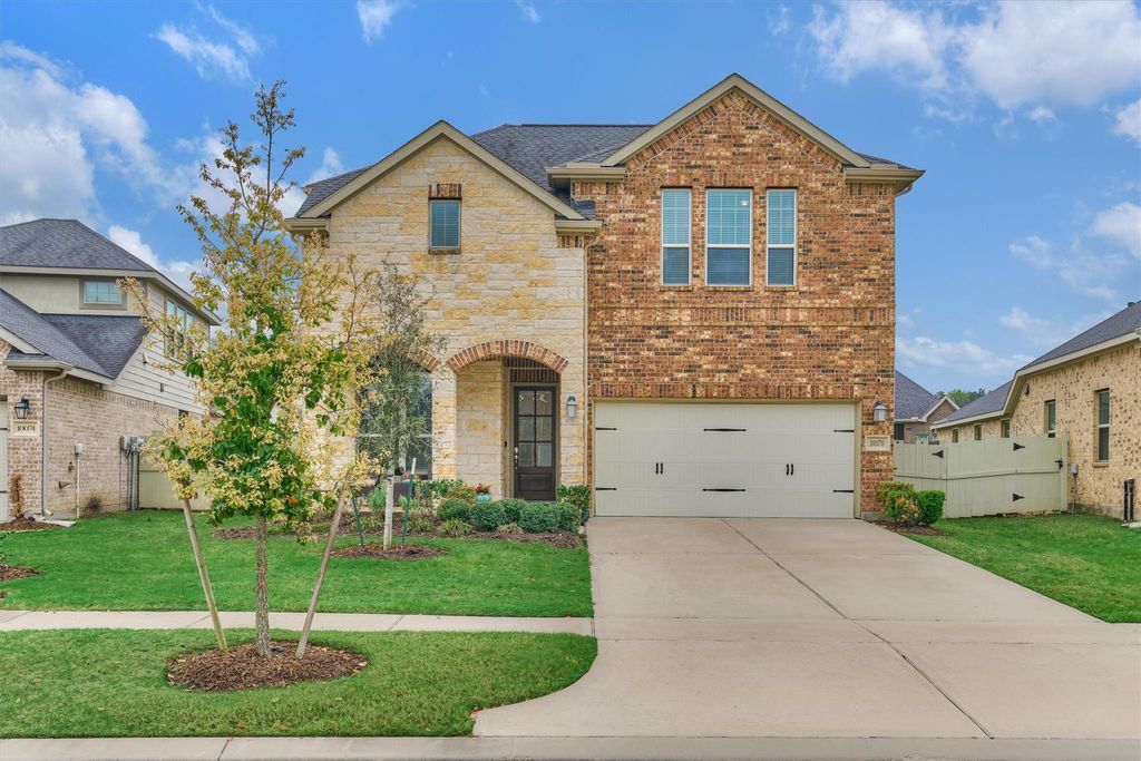 Photo of 10070 Black Maple Drive, Conroe, TX 77385 (MLS # 97738187)