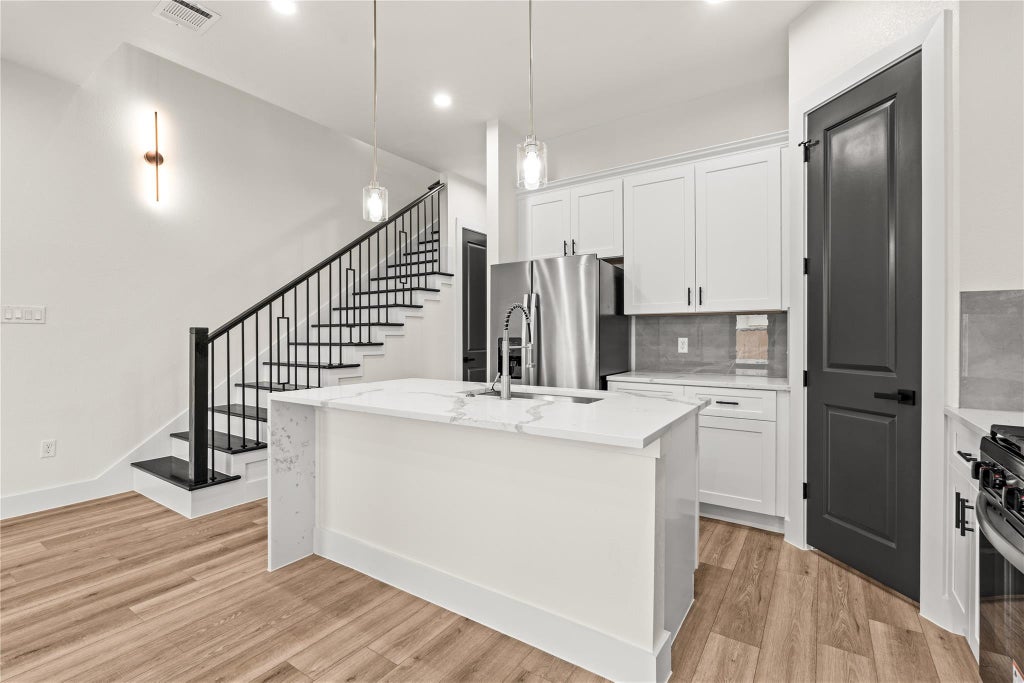 Photo of 4521 Newberry Street, Houston, TX 77051 (MLS # 90227852)