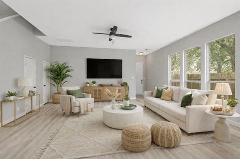 Townhouse For Sale - 14919 Atmore Place Drive<br/> Houston, TX 77082
