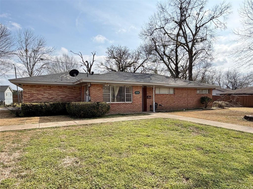 Photo of 110 Charles Street, Crockett, TX 75835 (MLS # 36762766)