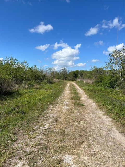 Photo of 0 Loop 197, Texas City, TX 77590 (MLS # 92143038)