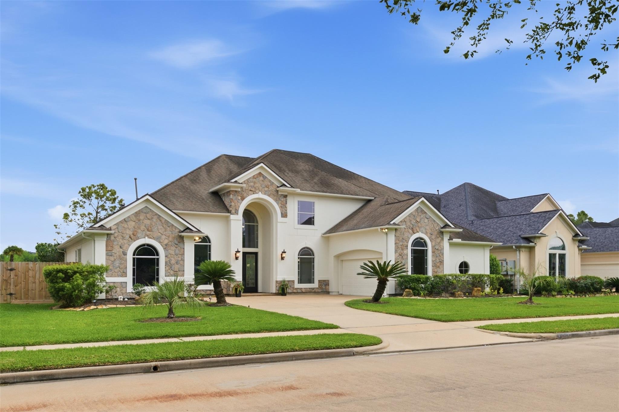 11512 Watercastle Court