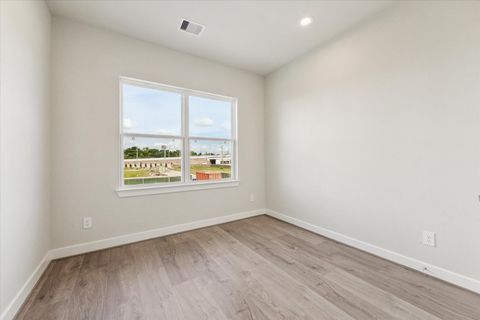 Tiny photo for 3911 Willowbend Point Dr, Houston, TX 77025 (MLS # 40210153)