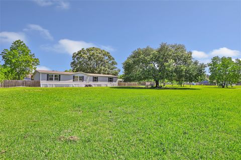 Photo of 2213 Iron Ore Drive, Huffman, TX 77336 (MLS # 74552540)