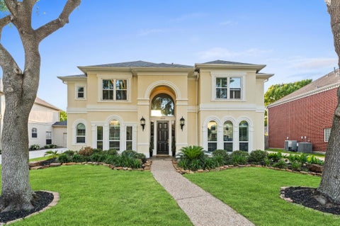 Photo of 1622 Cottage Landing Lane, Houston, TX 77077 (MLS # 64039354)