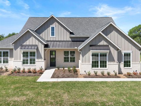 Photo of 226 Hydrangea Drive, Smithville, TX 78957 (MLS # 45208229)