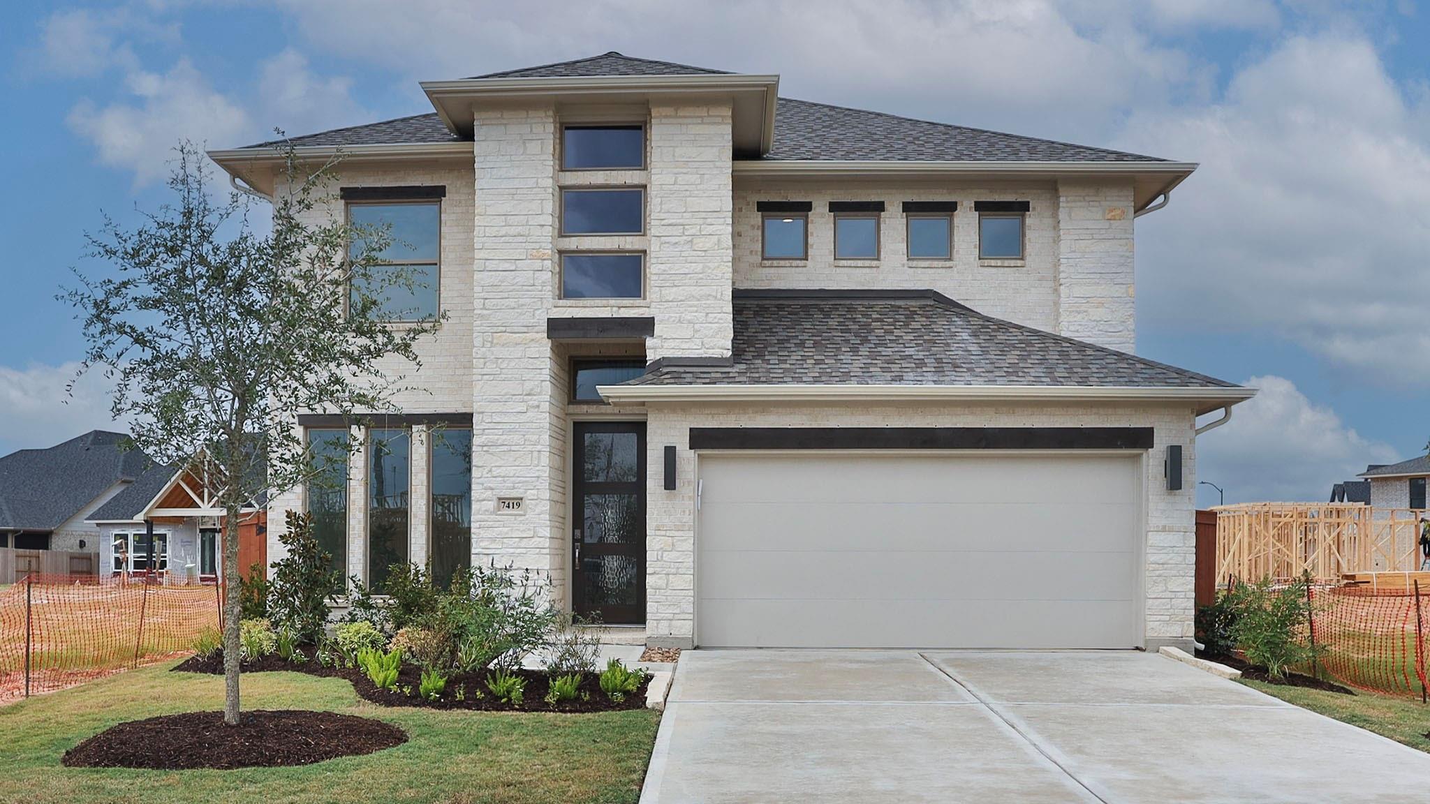 7419 Hemlock Crest Drive