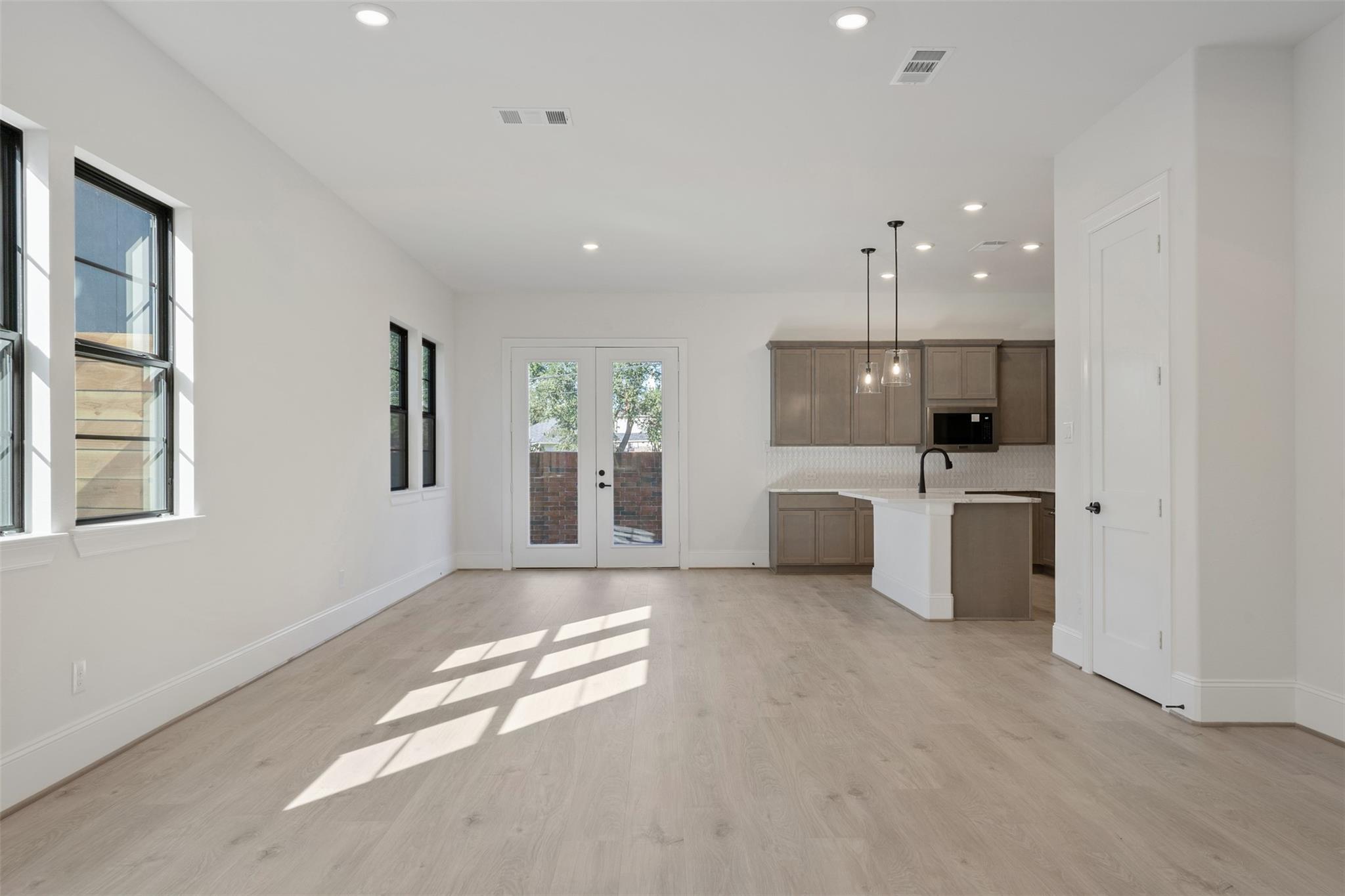 12035 Royal Oaks Run Drive