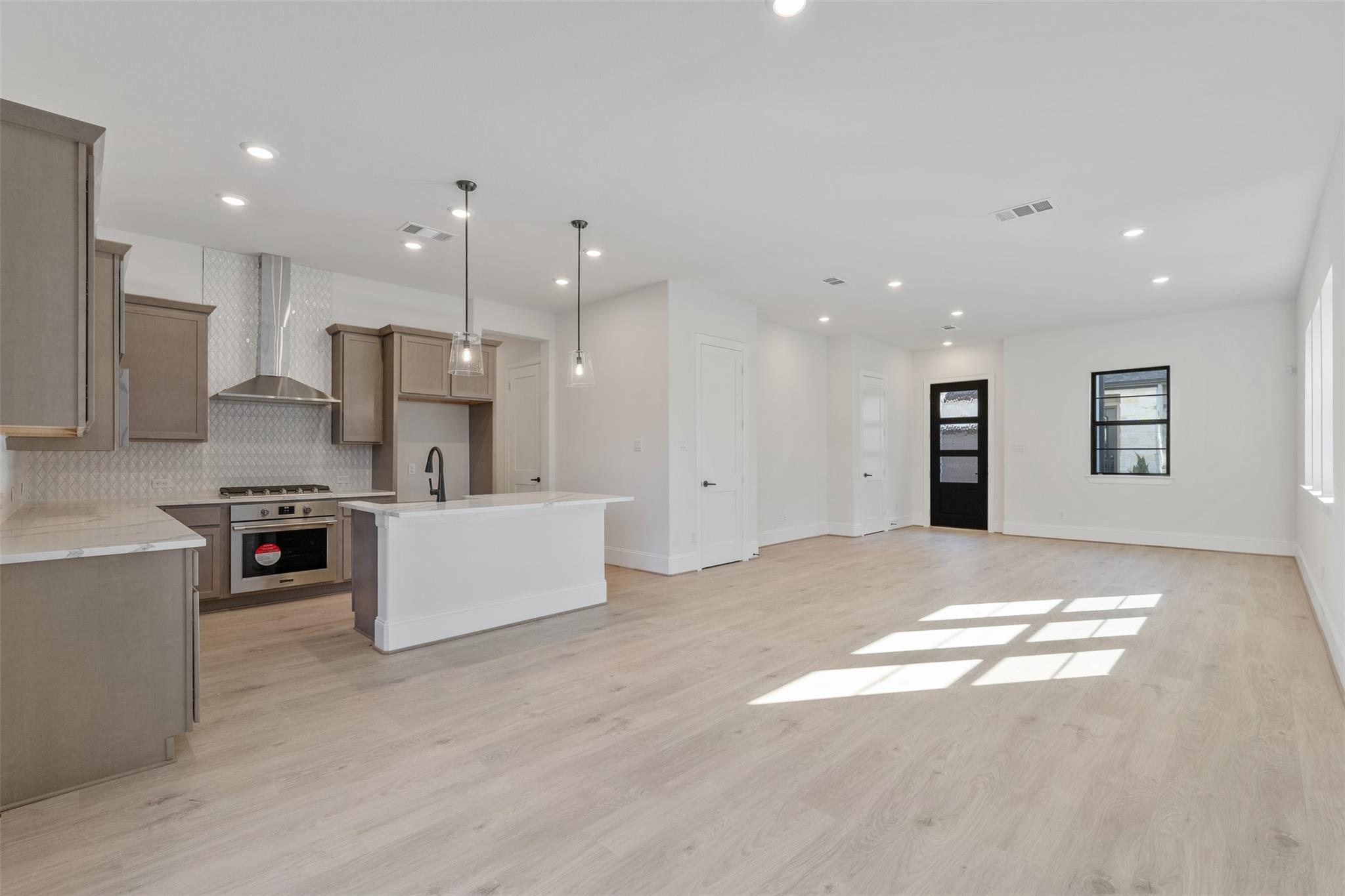 12035 Royal Oaks Run Drive