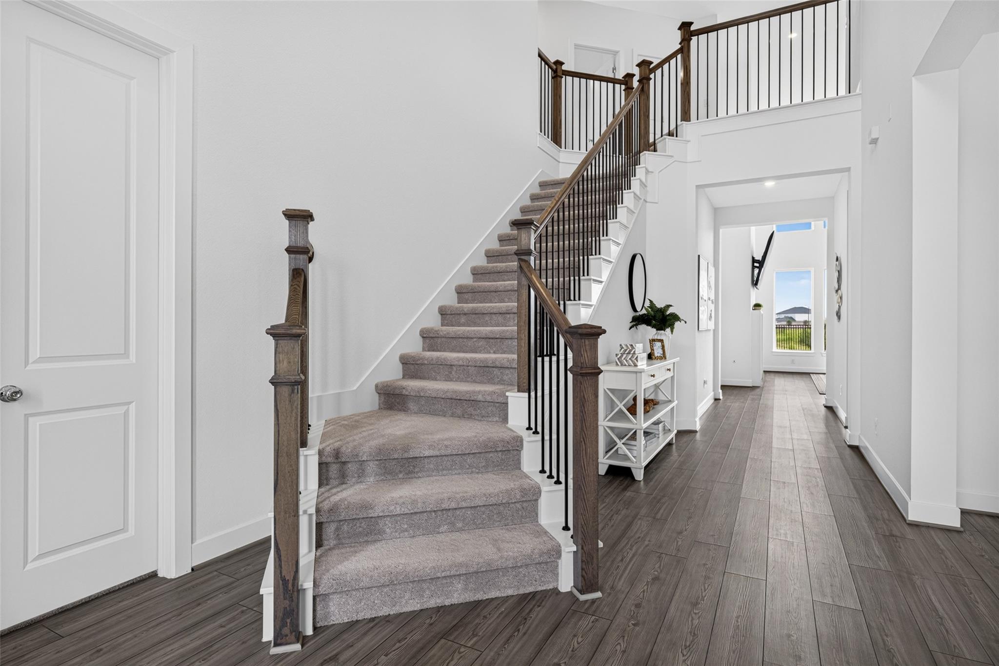8926 Darlington Cove Court