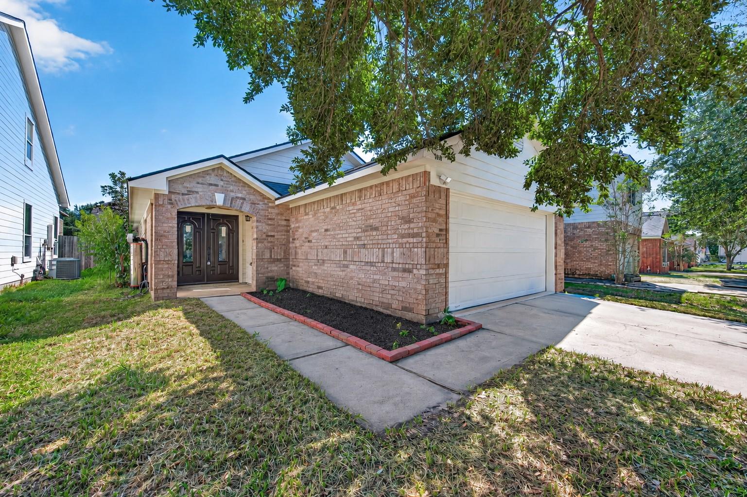 7410 Legacy Pines Drive