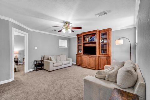 Tiny photo for 105 Thyme Trail, Lake Jackson, TX 77566 (MLS # 87197696)