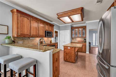 Tiny photo for 105 Thyme Trail, Lake Jackson, TX 77566 (MLS # 87197696)