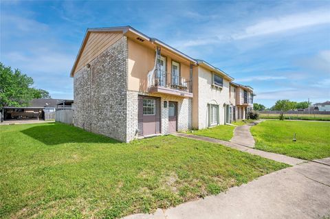 Tiny photo for 6975 Chasewood Drive, Houston, TX 77489 (MLS # 66931349)