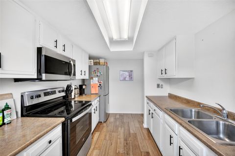 Tiny photo for 6975 Chasewood Drive, Houston, TX 77489 (MLS # 66931349)