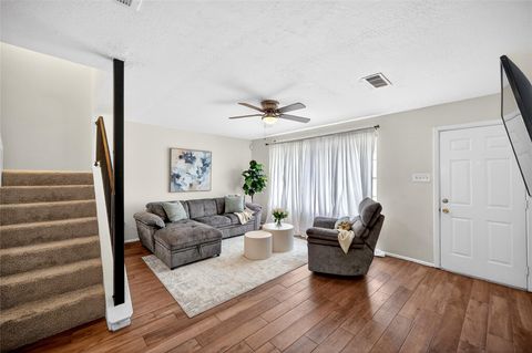 Tiny photo for 6975 Chasewood Drive, Houston, TX 77489 (MLS # 66931349)