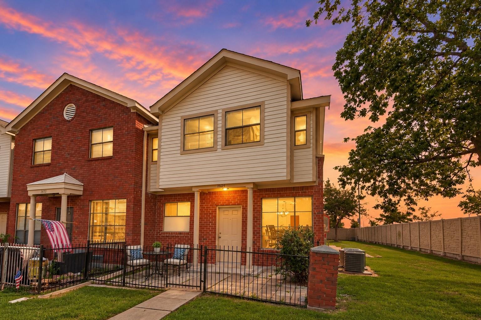 1103 Dulles Avenue 1604