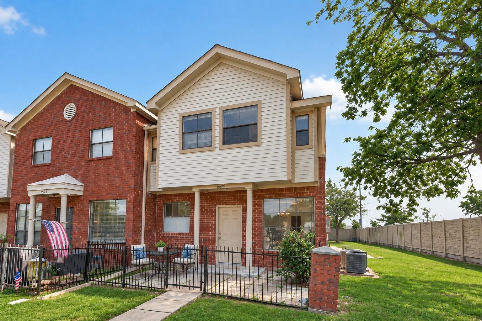 1103 Dulles Avenue 1604