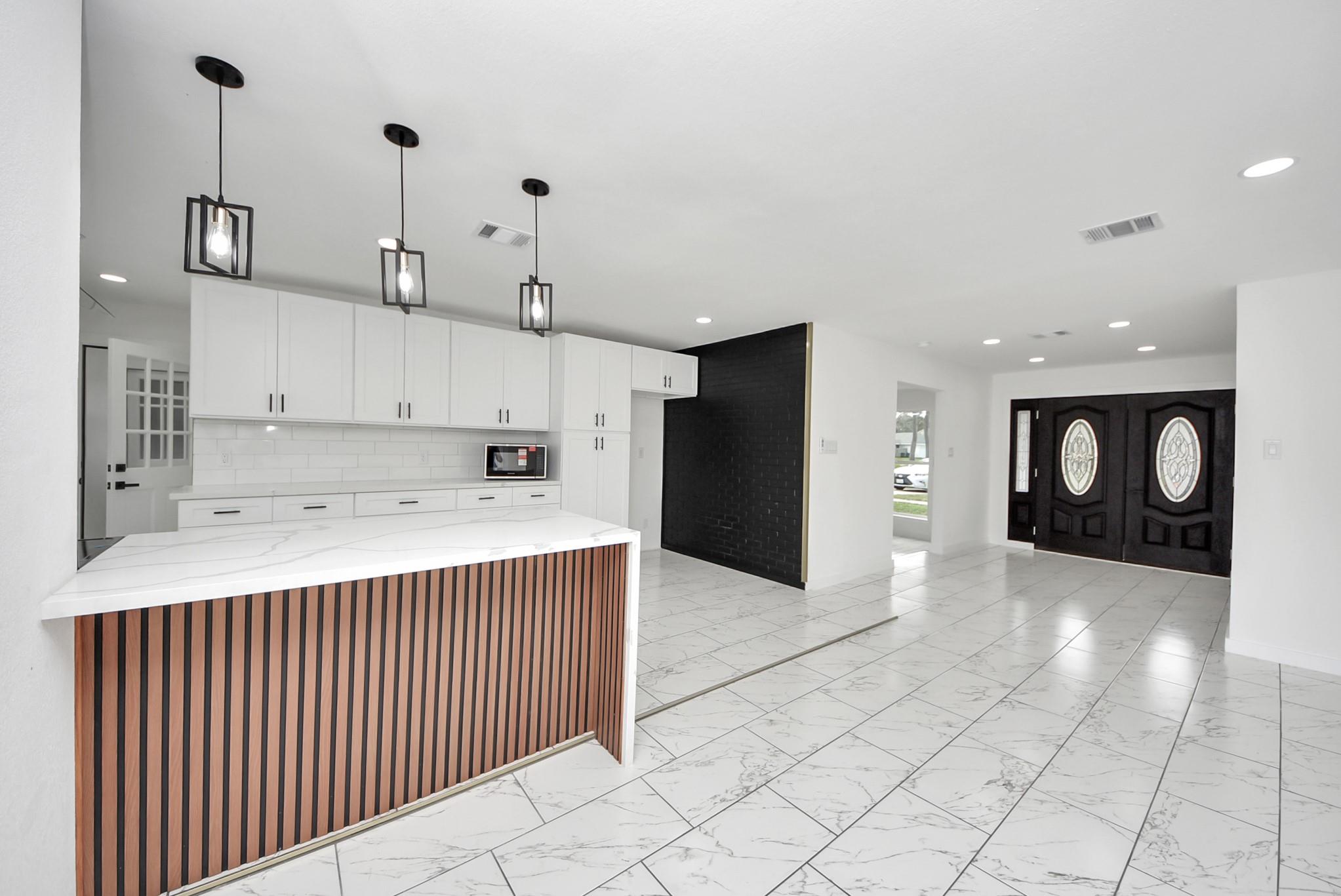 1418 San Sebastian Lane