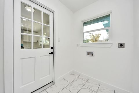 Tiny photo for 1418 San Sebastian Lane, Nassau Bay, TX 77058 (MLS # 62436018)