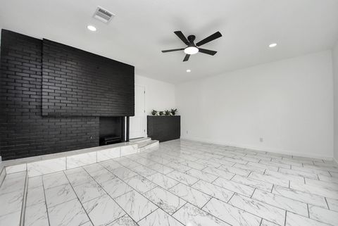 Tiny photo for 1418 San Sebastian Lane, Nassau Bay, TX 77058 (MLS # 62436018)