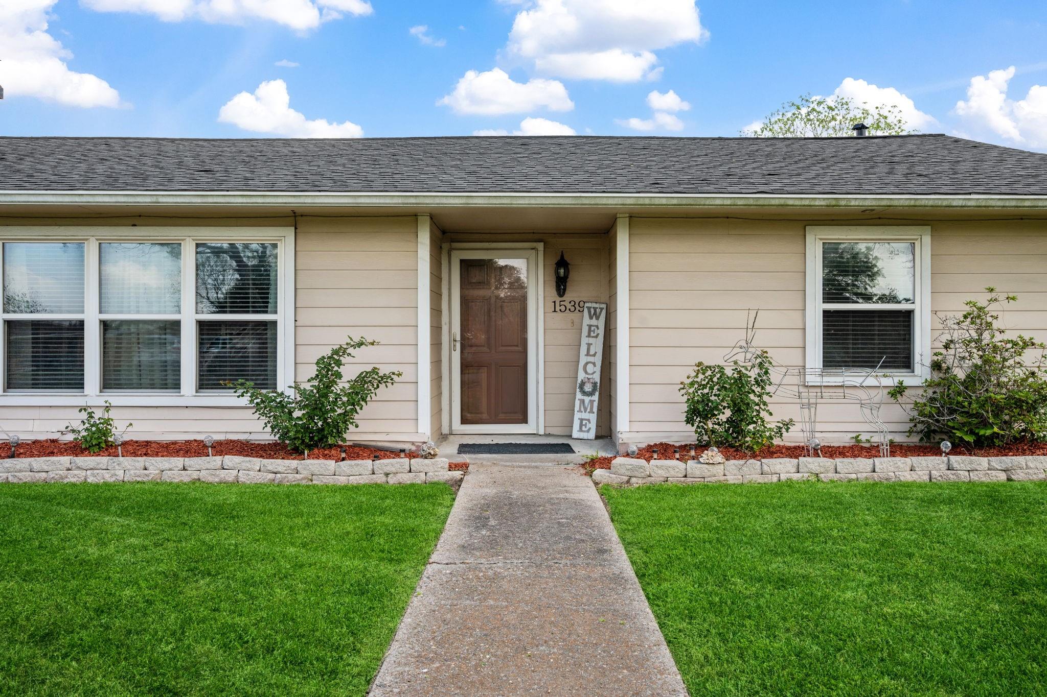 1539 Sterling Drive