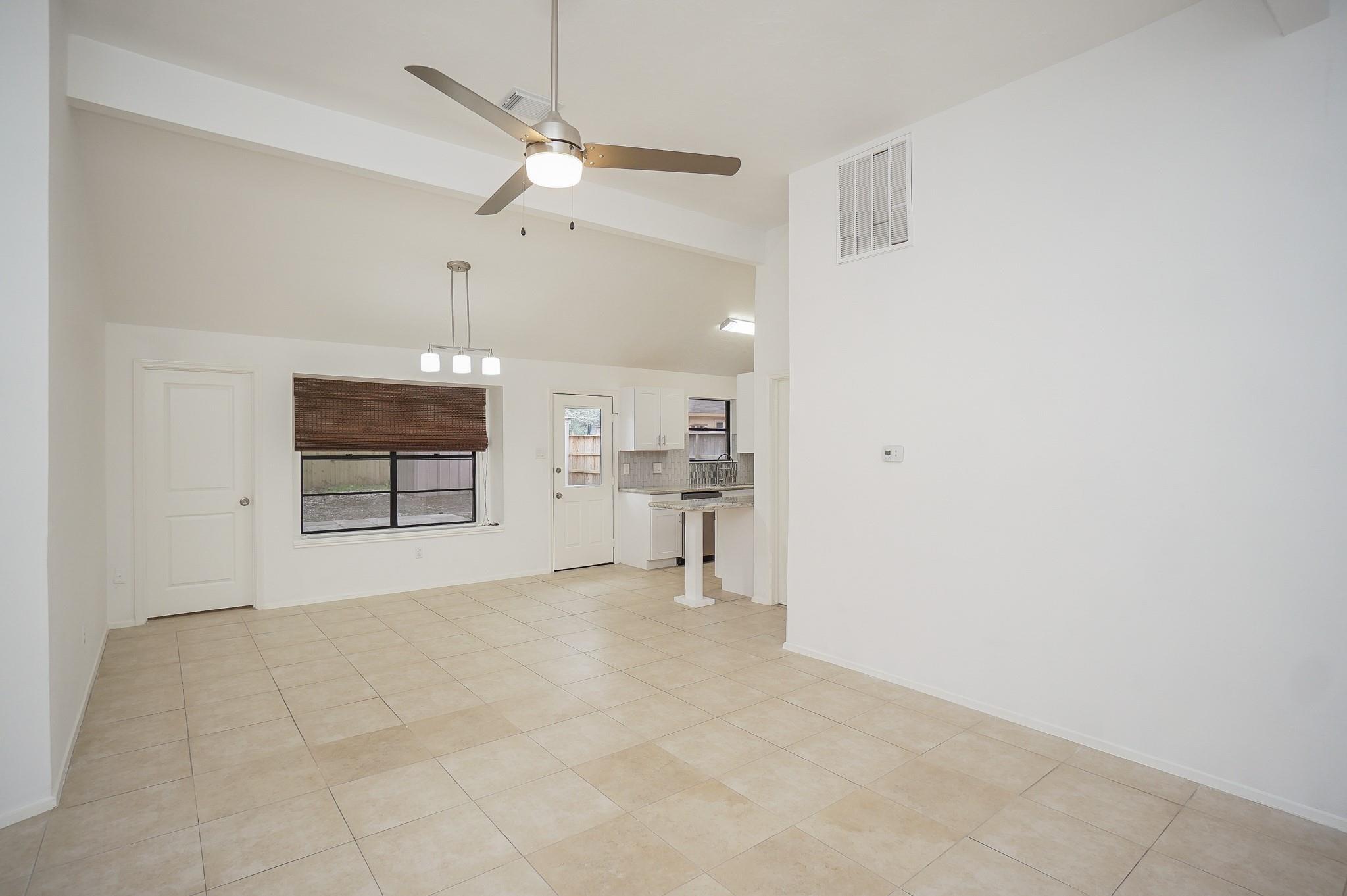 2711 Pheasant Creek Drive