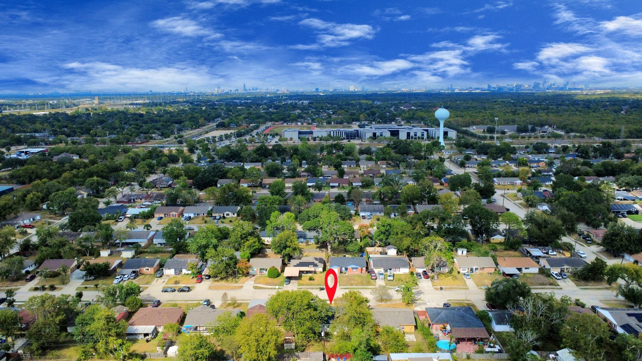 3923 Darlinghurst Drive