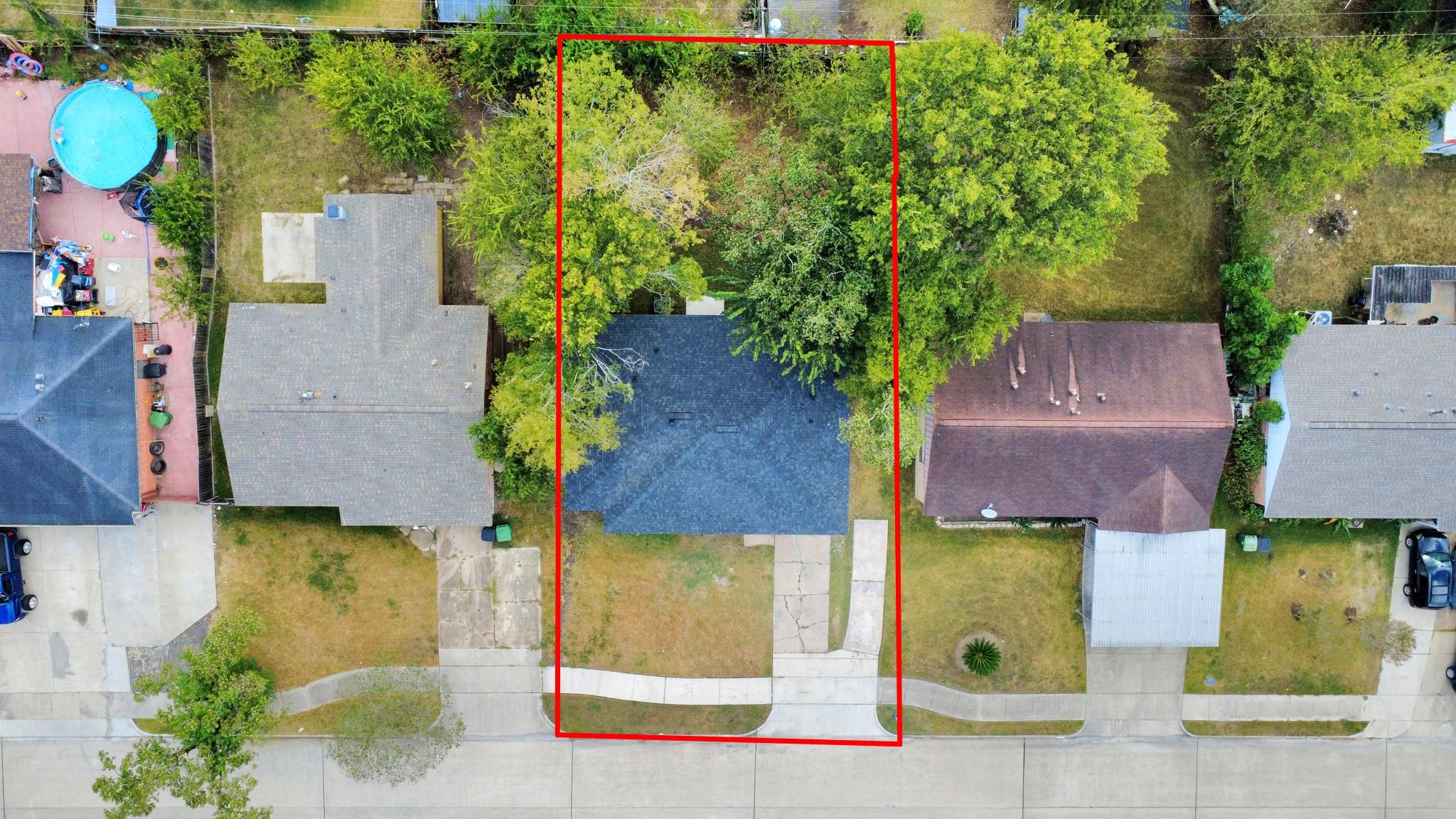 3923 Darlinghurst Drive