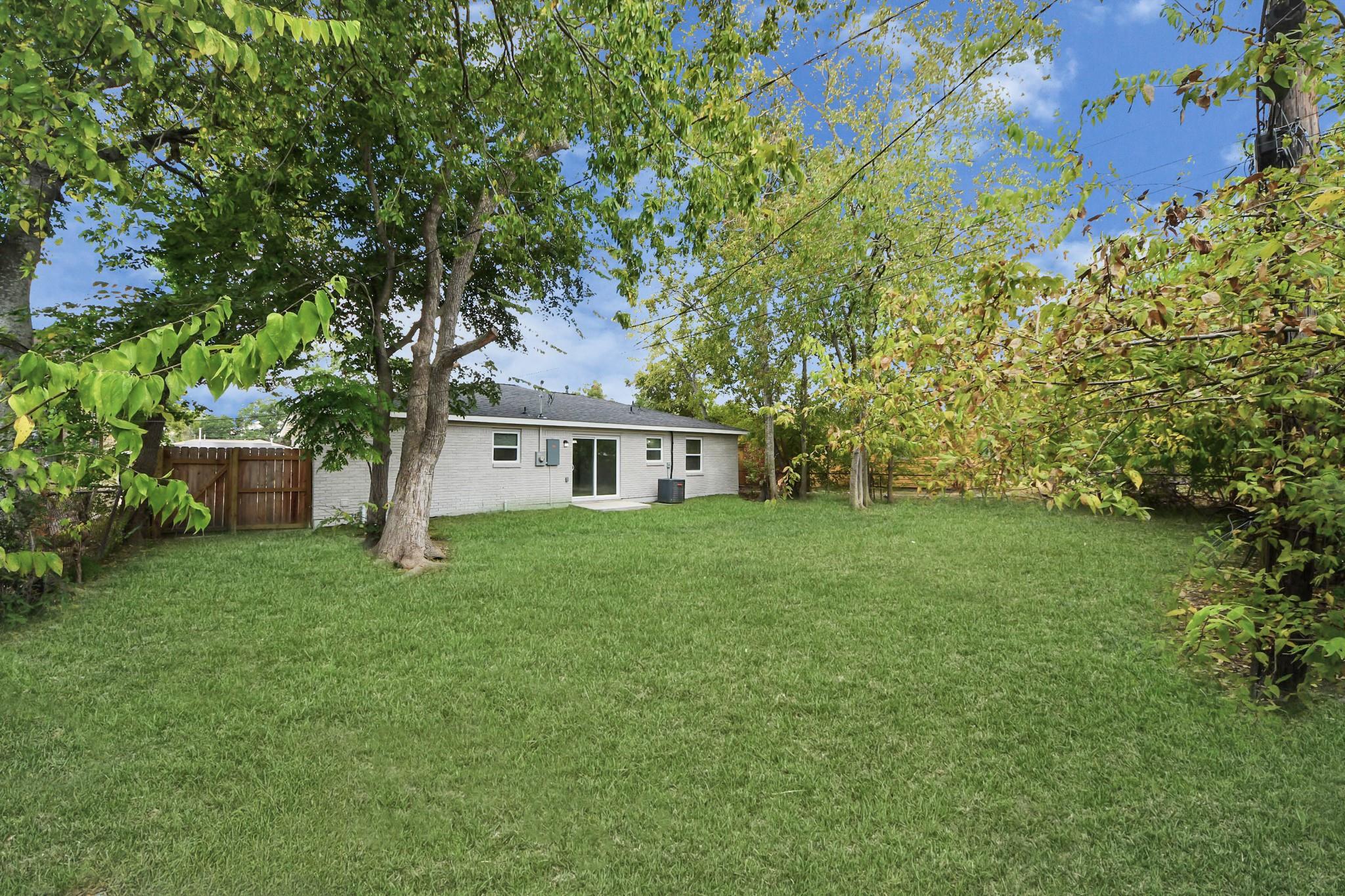 3923 Darlinghurst Drive