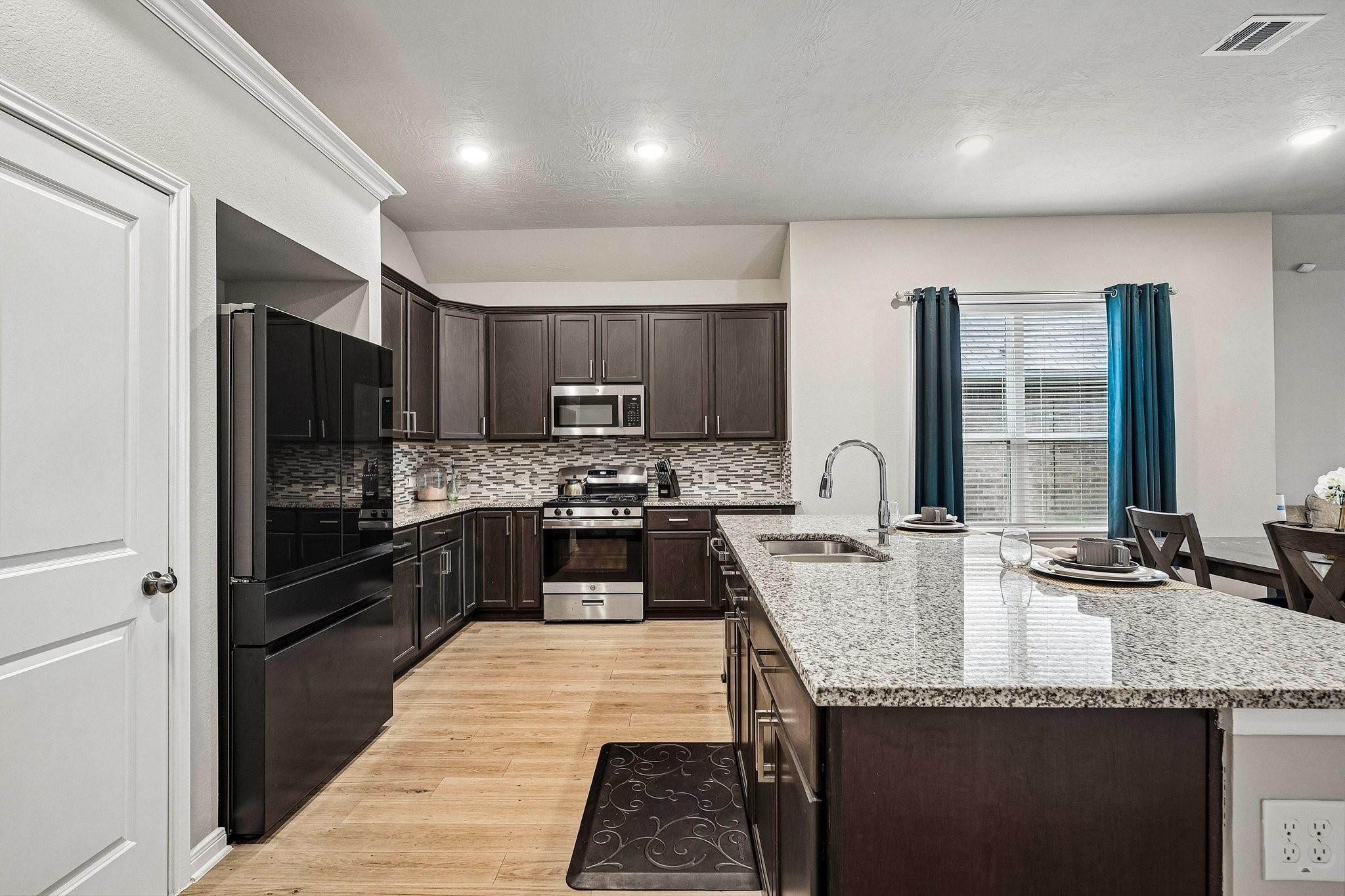 2702 Aquamarine Court