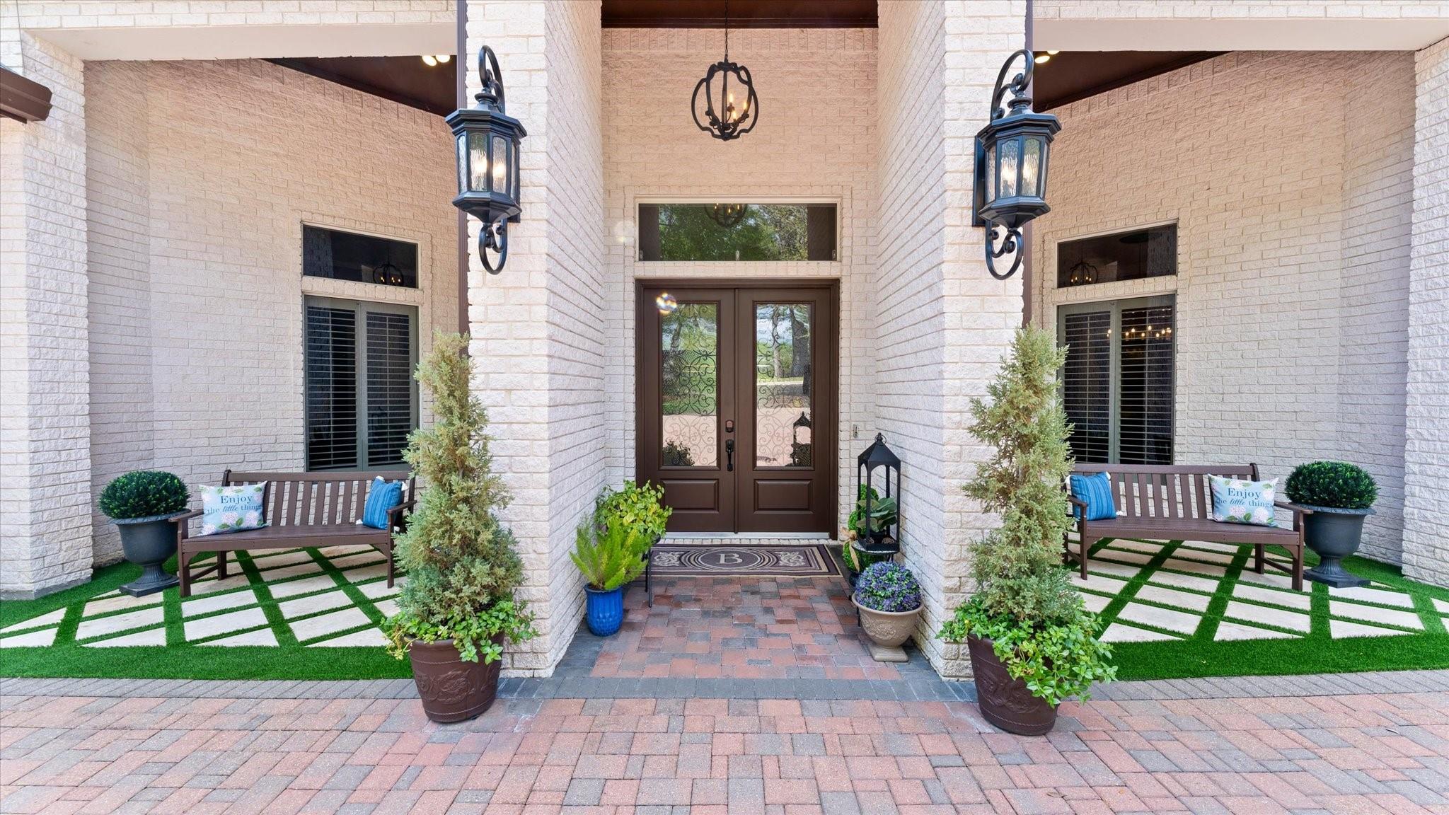 18703 Palm Beach Boulevard