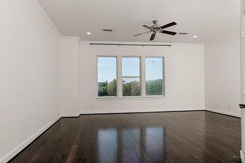 Tiny photo for 5233 Cornish Street #C, Houston, TX 77007 (MLS # 54317992)