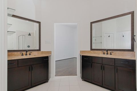 Tiny photo for 5233 Cornish Street #C, Houston, TX 77007 (MLS # 54317992)